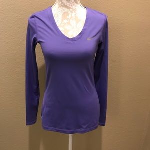 Nike Pro lg sleeve V neck Dri Fit Purple Top M